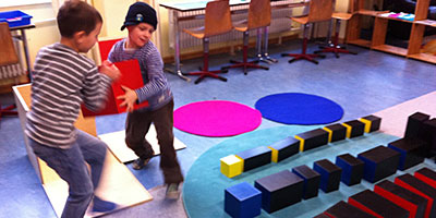 Montessori-Kinder